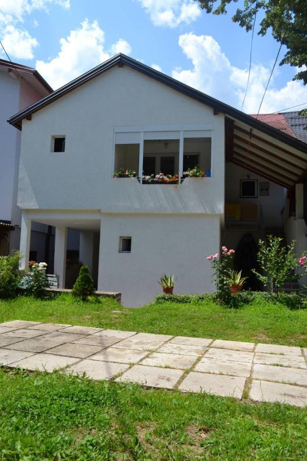 Rzav Bed and Breakfast Višegrad Exteriör bild